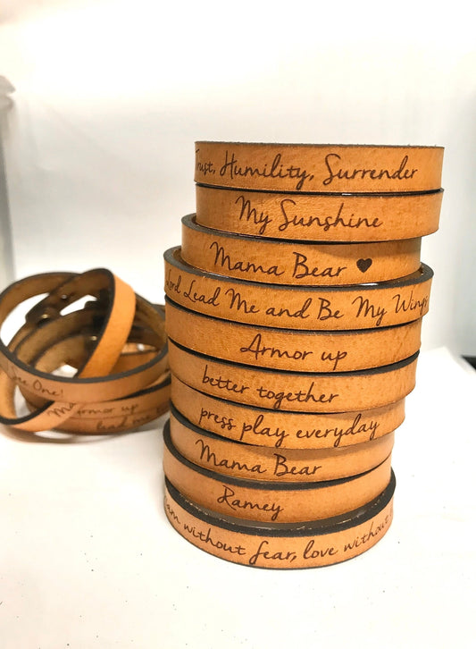 Leather Bracelet - KY Custom Engraving - Made in {{ shop.shopifyProvince }}