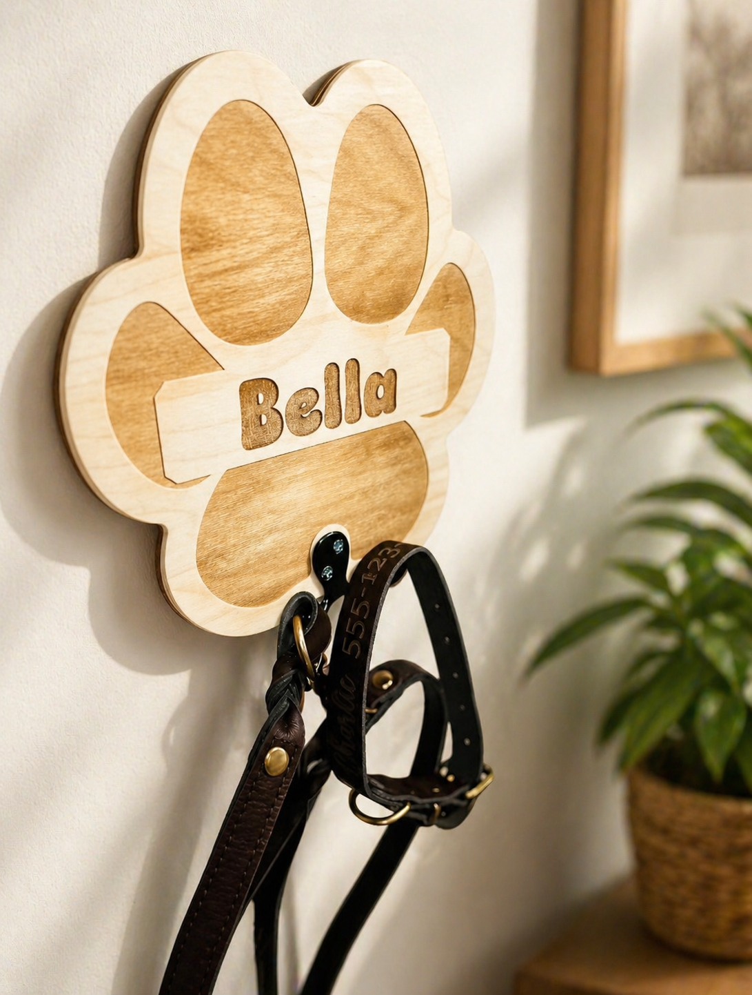 Leash Holder