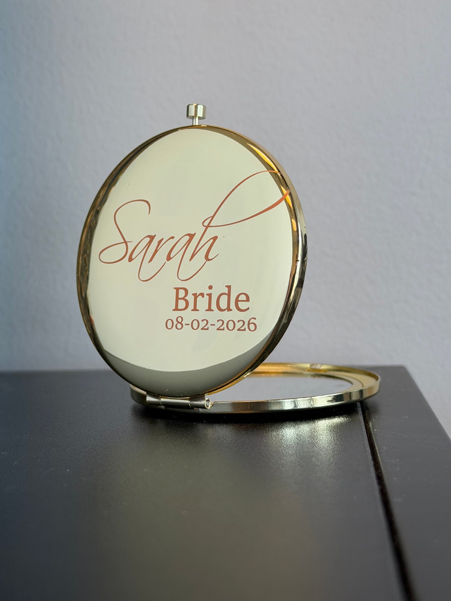 Personalized Compact Mirror